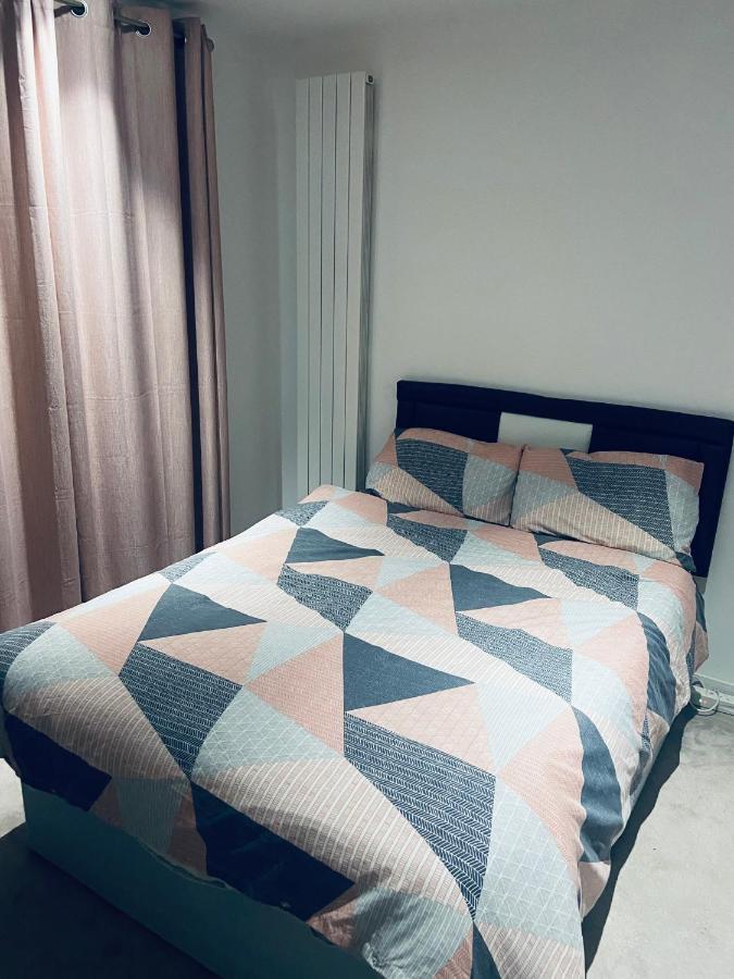 Large Double Room Overlooking The Thames London Exterior foto